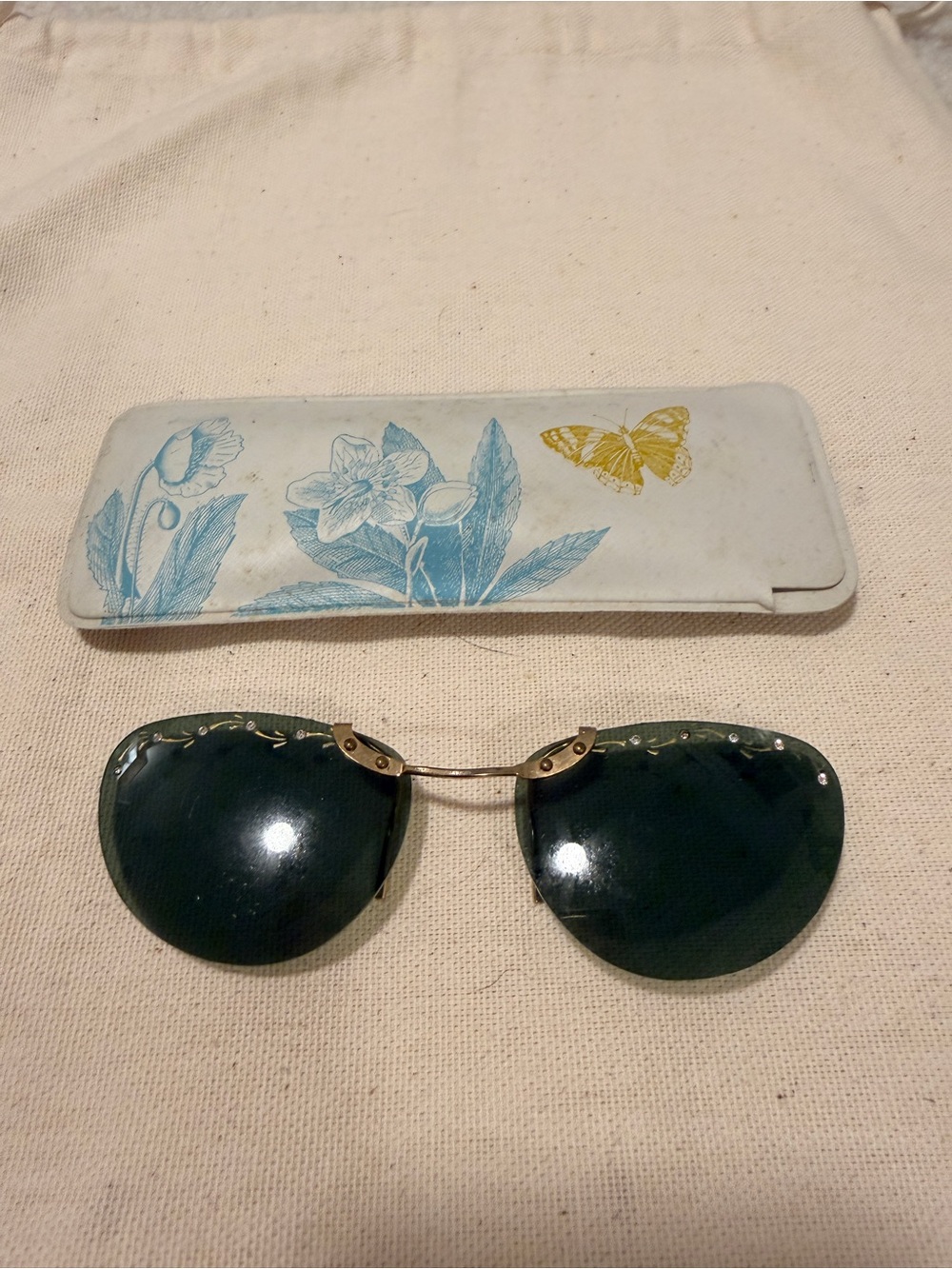 Vintage Clip-On Sunglasses with Dark Green Lenses
